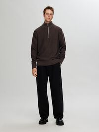 HALF-ZIP PULLOVER, Chocolate Torte, highres