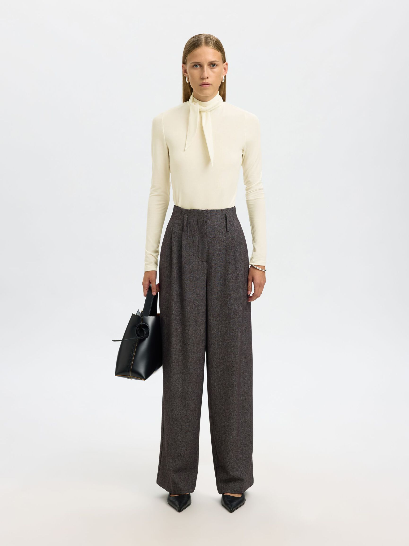 COL MONTANT TOP À MANCHES LONGUES, Egret, highres