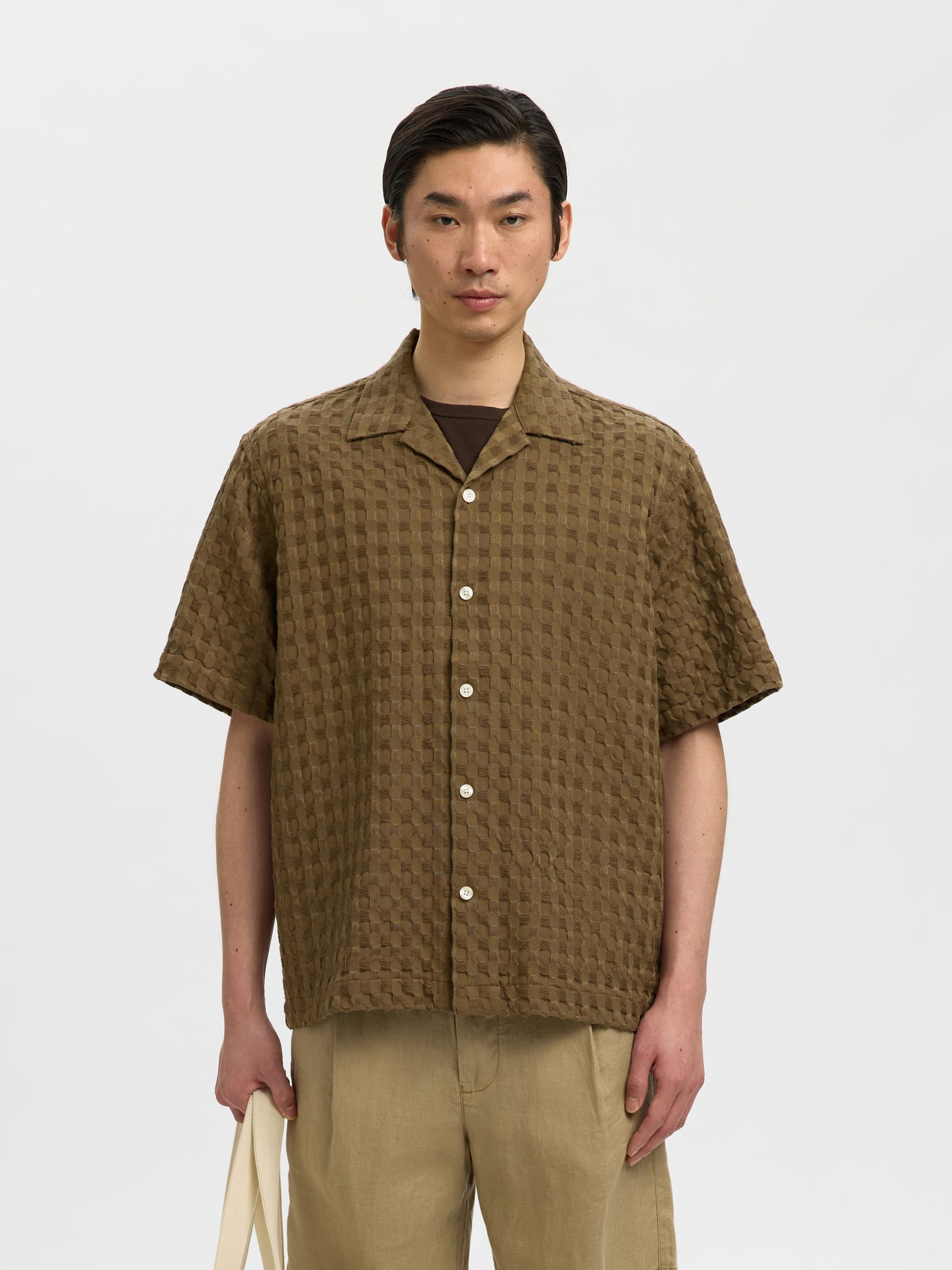 TEXTURED SHORT SLEEVED SHIRT, Chocolate Chip, highres