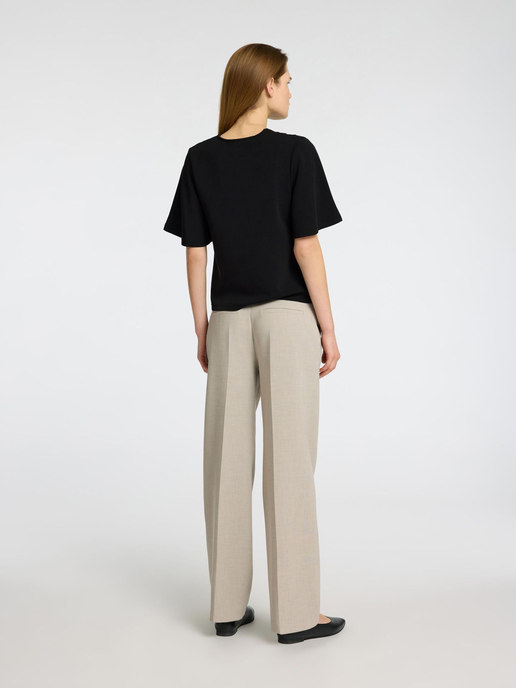 SHORT SLEEVED V-NECK TOP, Black, highres
