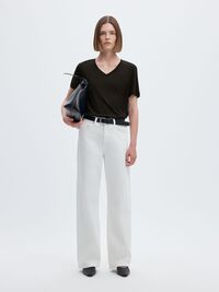 CLASSIC V-NECK T-SHIRT, Black, highres