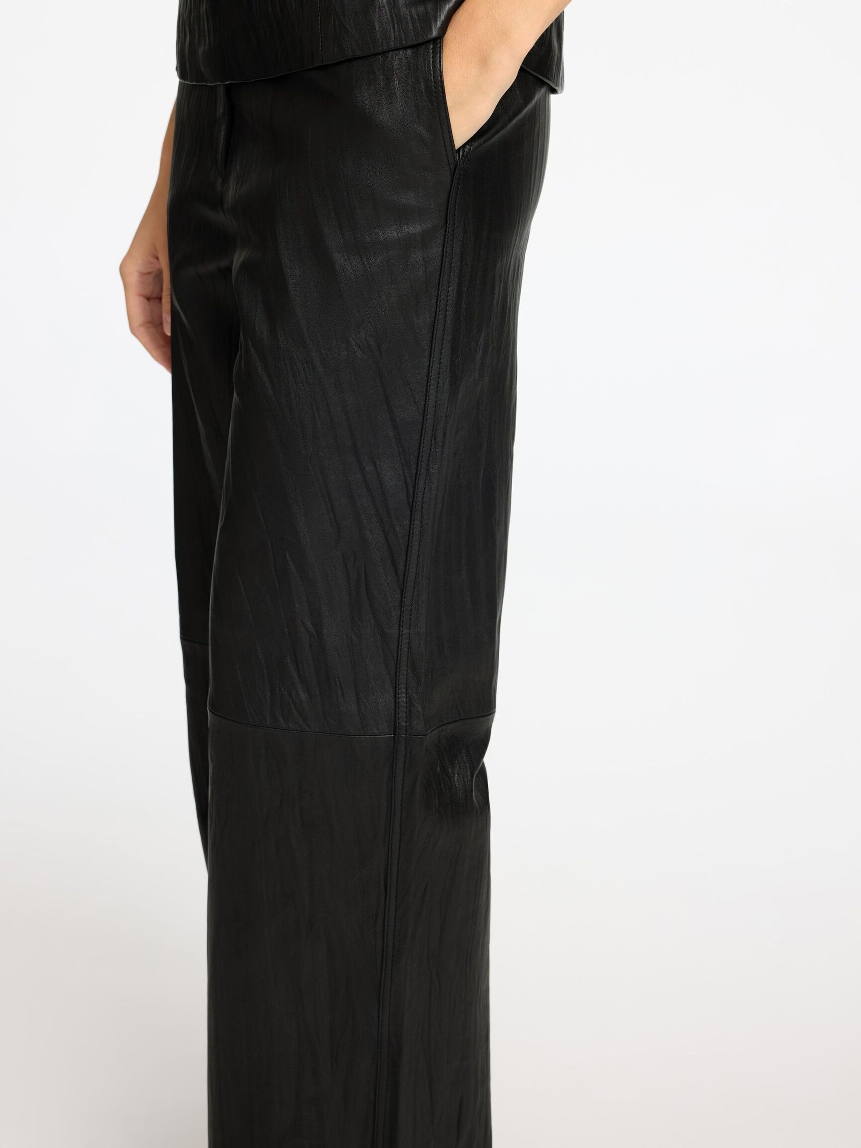 MID WAIST LEATHER TROUSERS, Black, highres