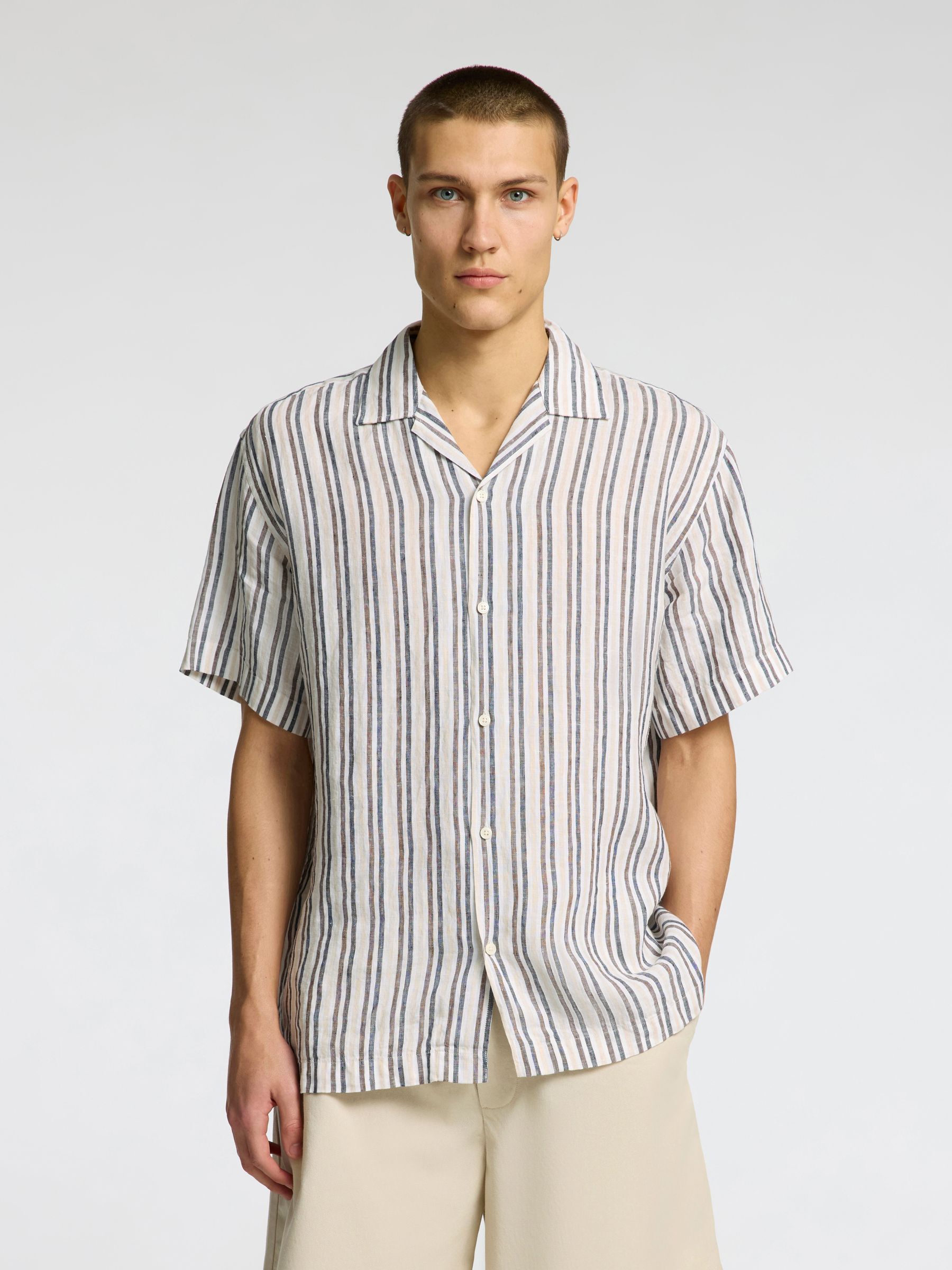 100% LINNE KORTÄRMAD SKJORTA, Bright White, highres