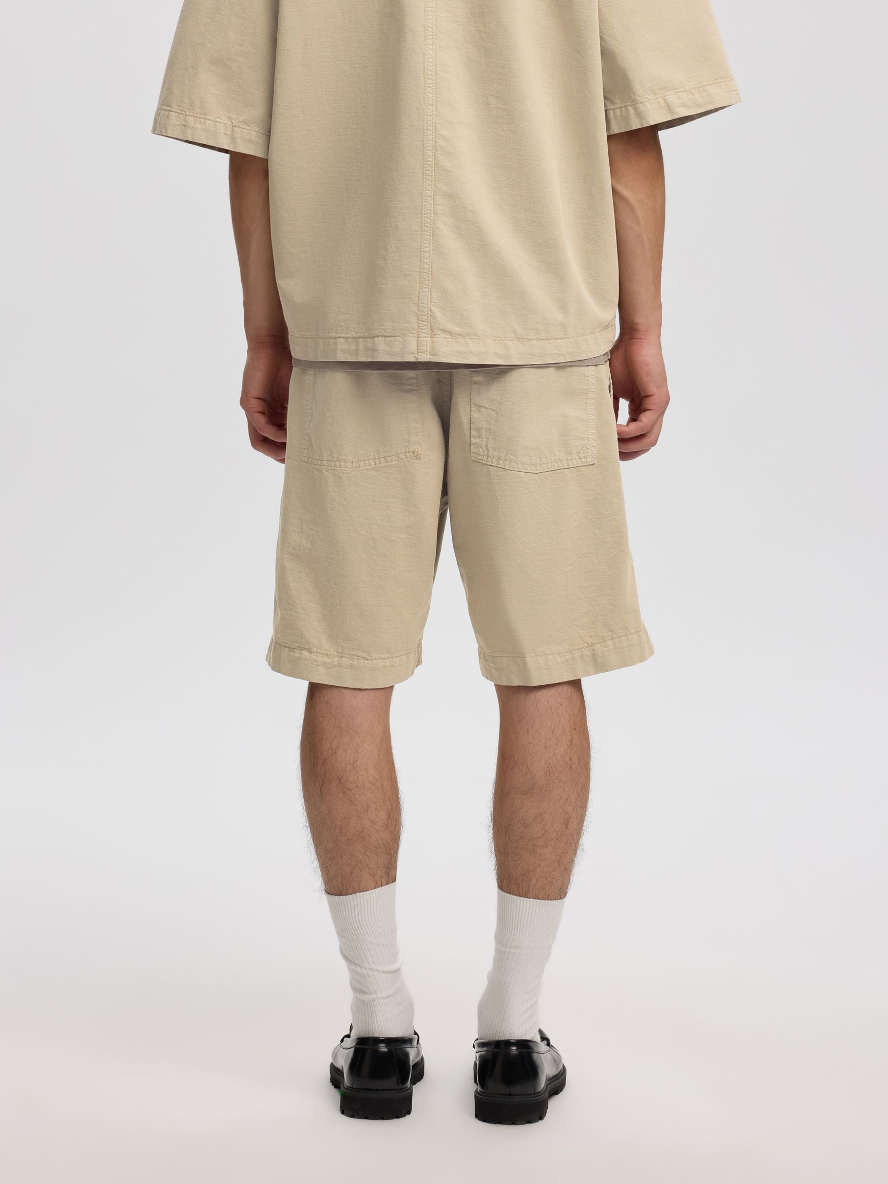 RELAXED FIT SHORTS, Weathered Teak, highres