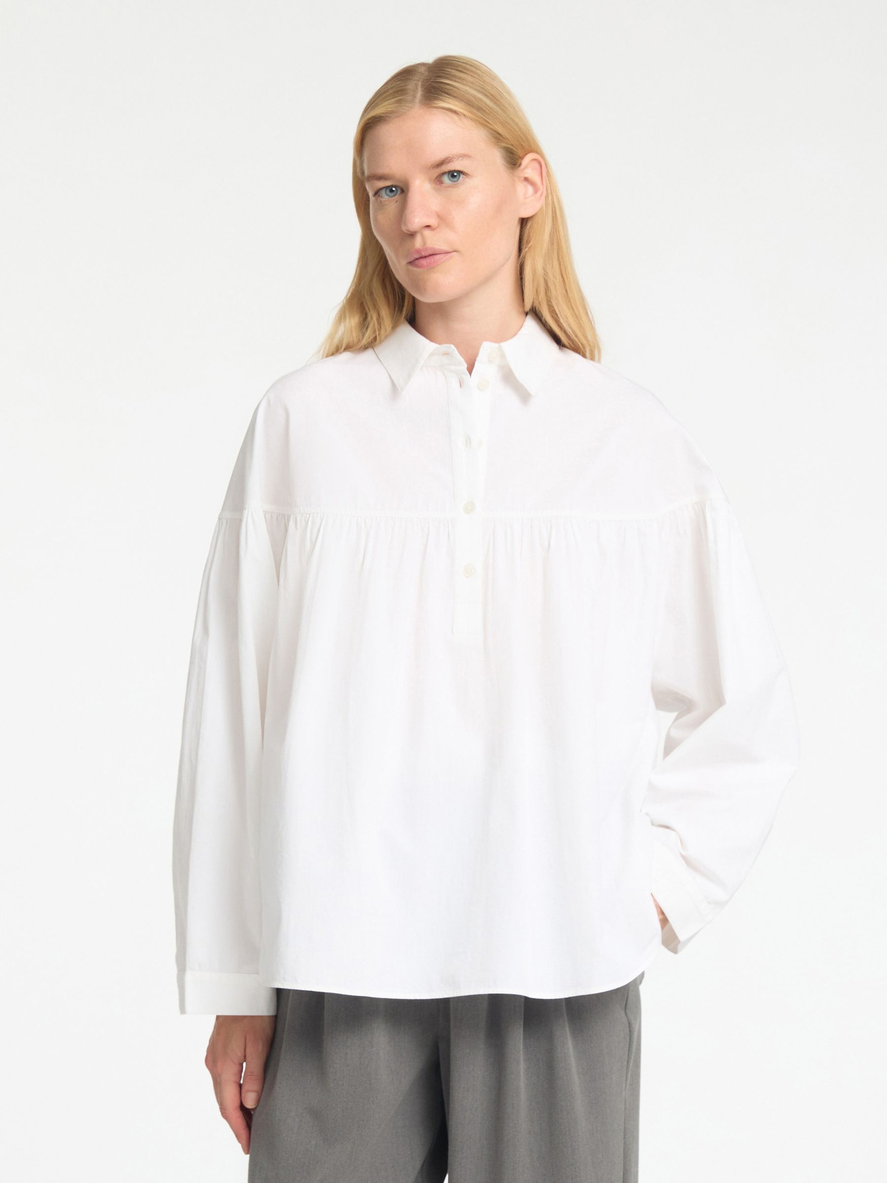PITKÄHIHAINEN PAITAPUSERO, Bright White, highres
