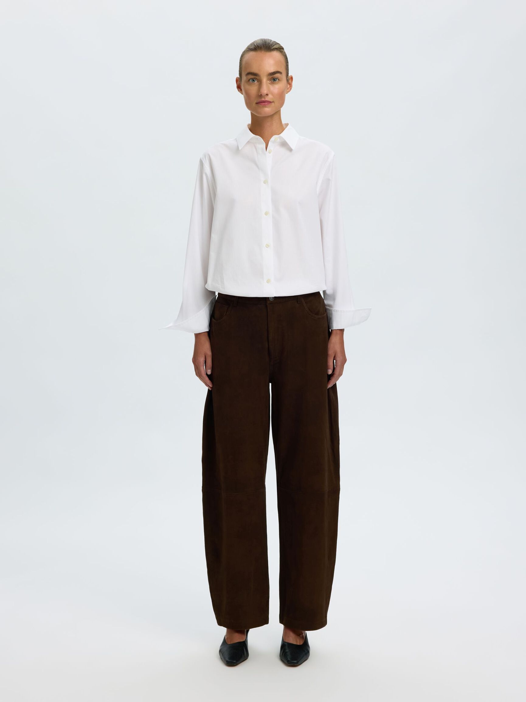 SUEDE BARREL FIT TROUSERS, Delicioso, highres