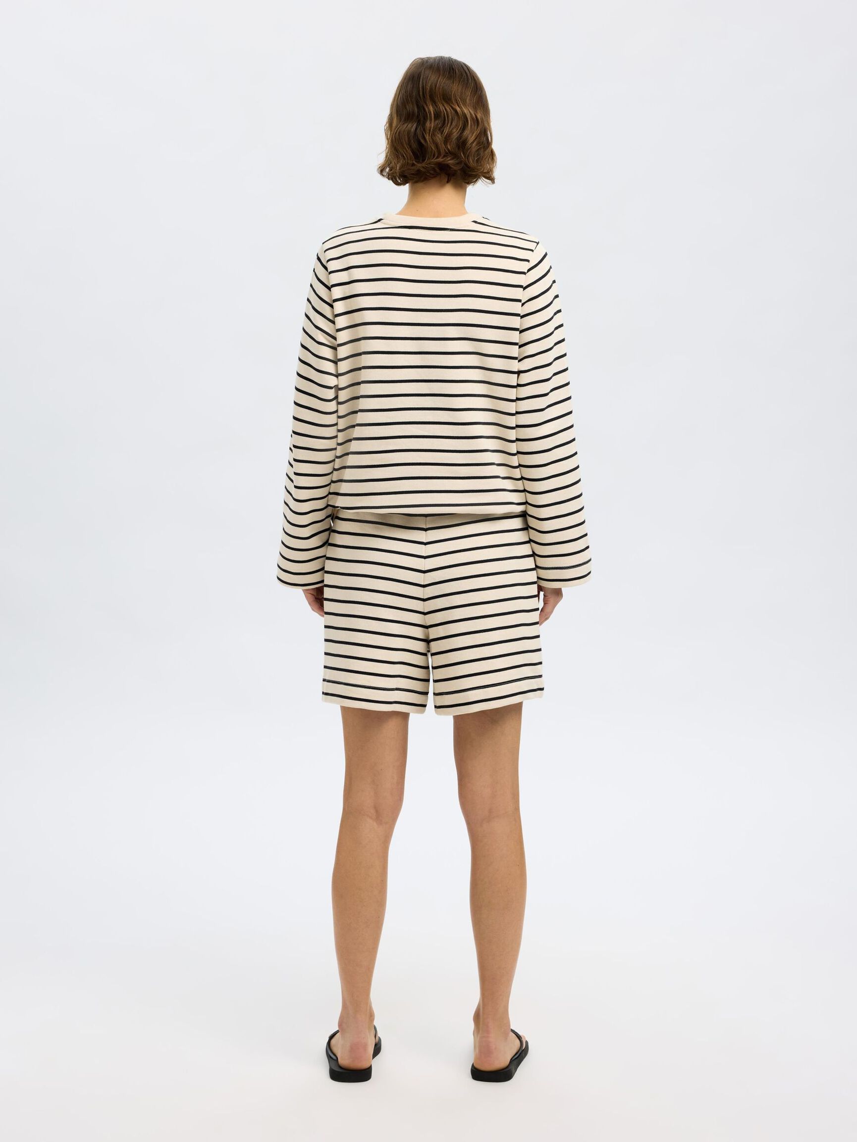 GESTREEPT HIGH-WAIST SHORT, Black, highres