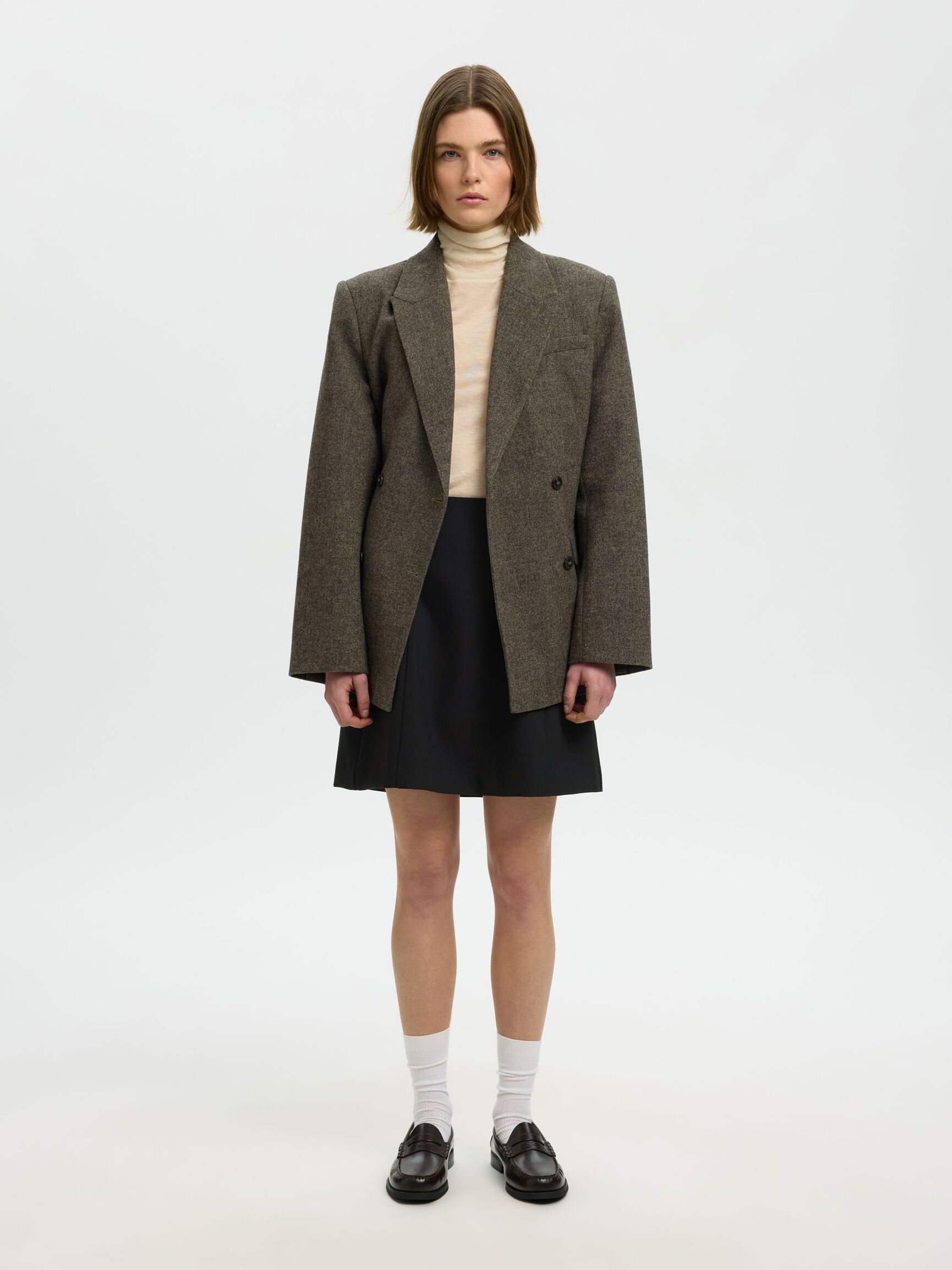 SKRÆDDERSYEDE MININEDERDEL, Black, highres