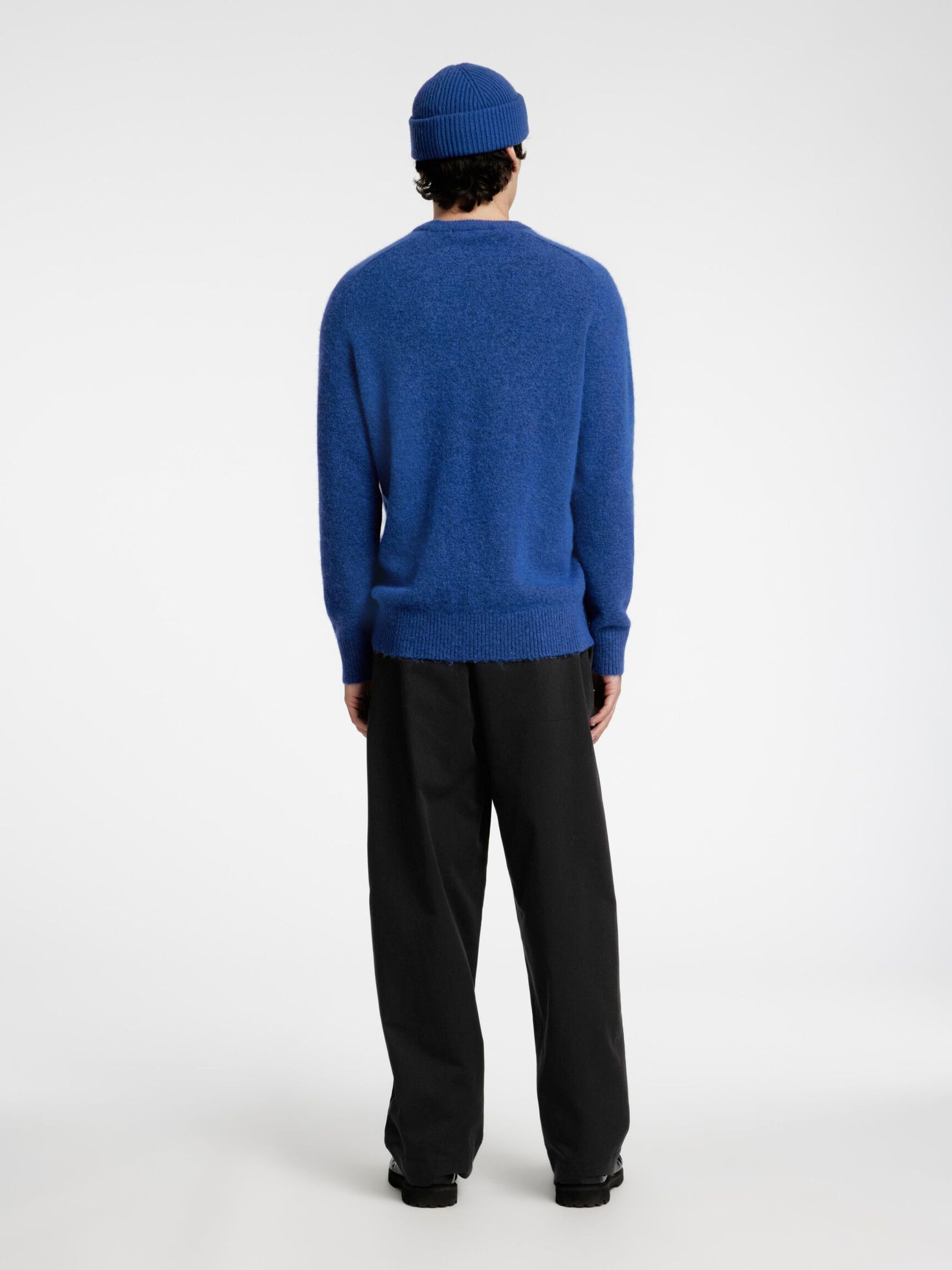 DZIERGANY SWETER, Limoges, highres