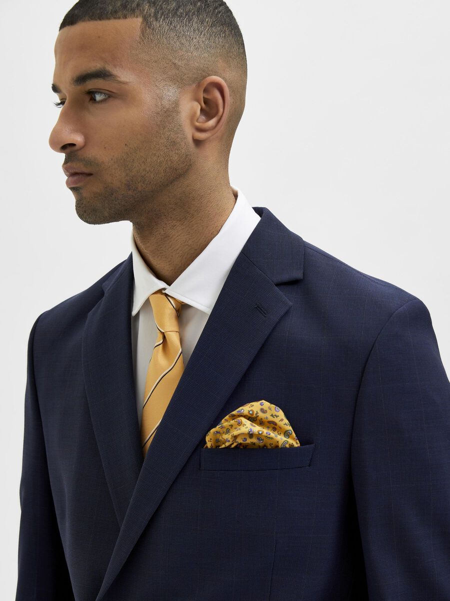 Selected PRINTED HANDKERCHIEF, Golden Nugget, highres - 16083983_GoldenNugget_003.jpg