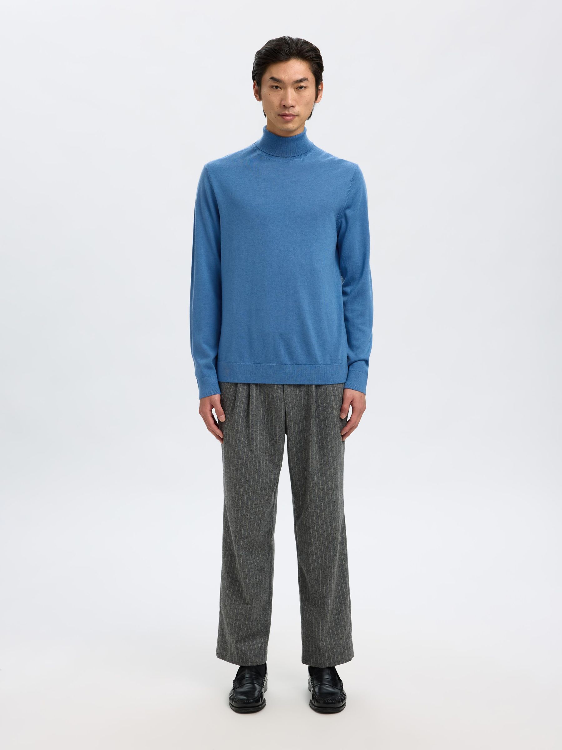100% MERINO WOOL TURTLENECK, True Navy, highres