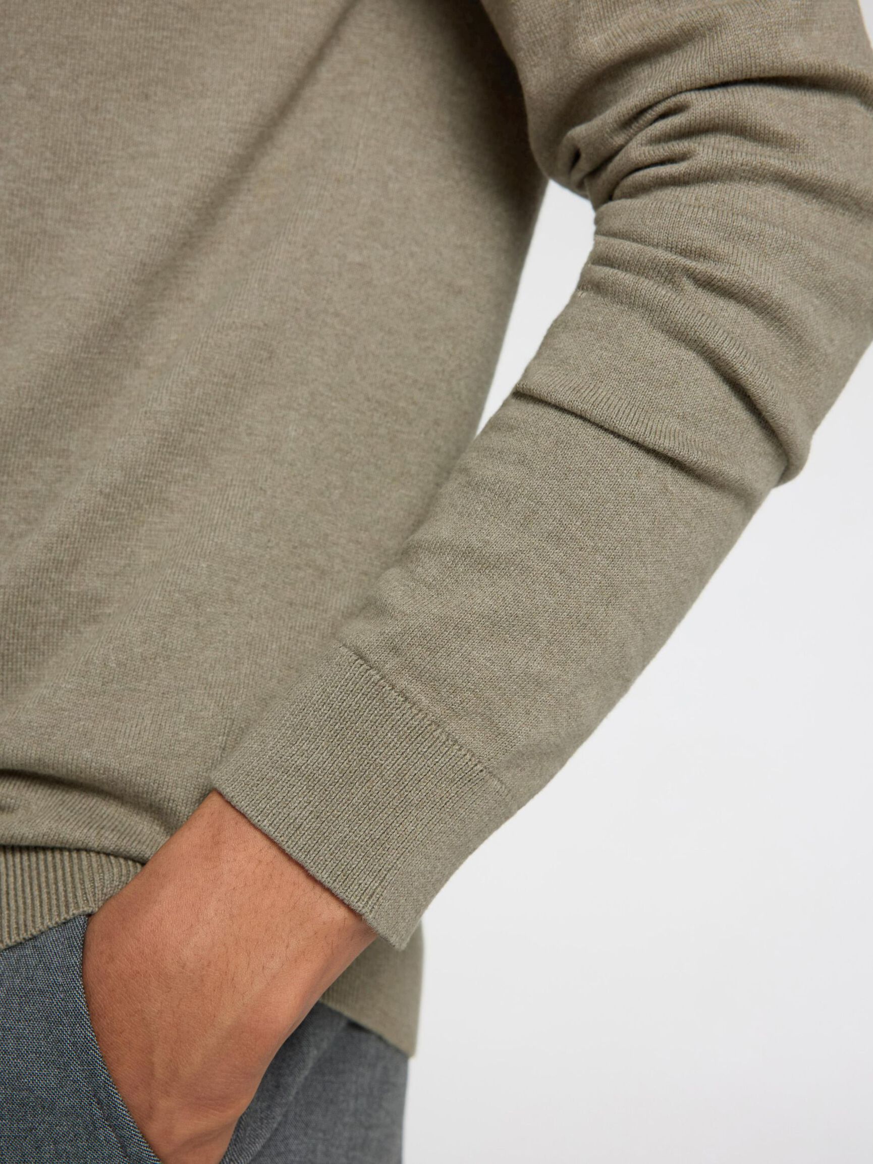 LONG-SLEEVED KNITTED JUMPER, Vetiver, highres