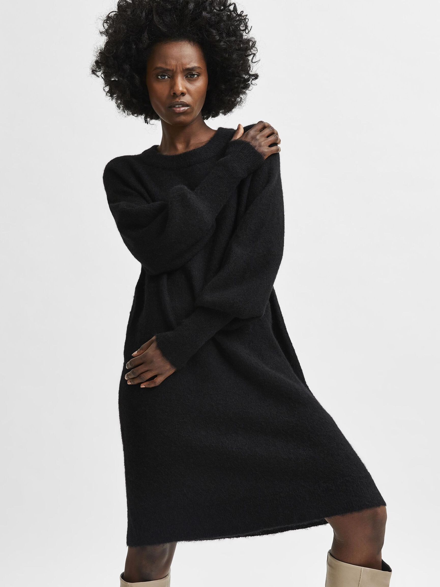 LONG SLEEVED KNITTED DRESS, Black, highres