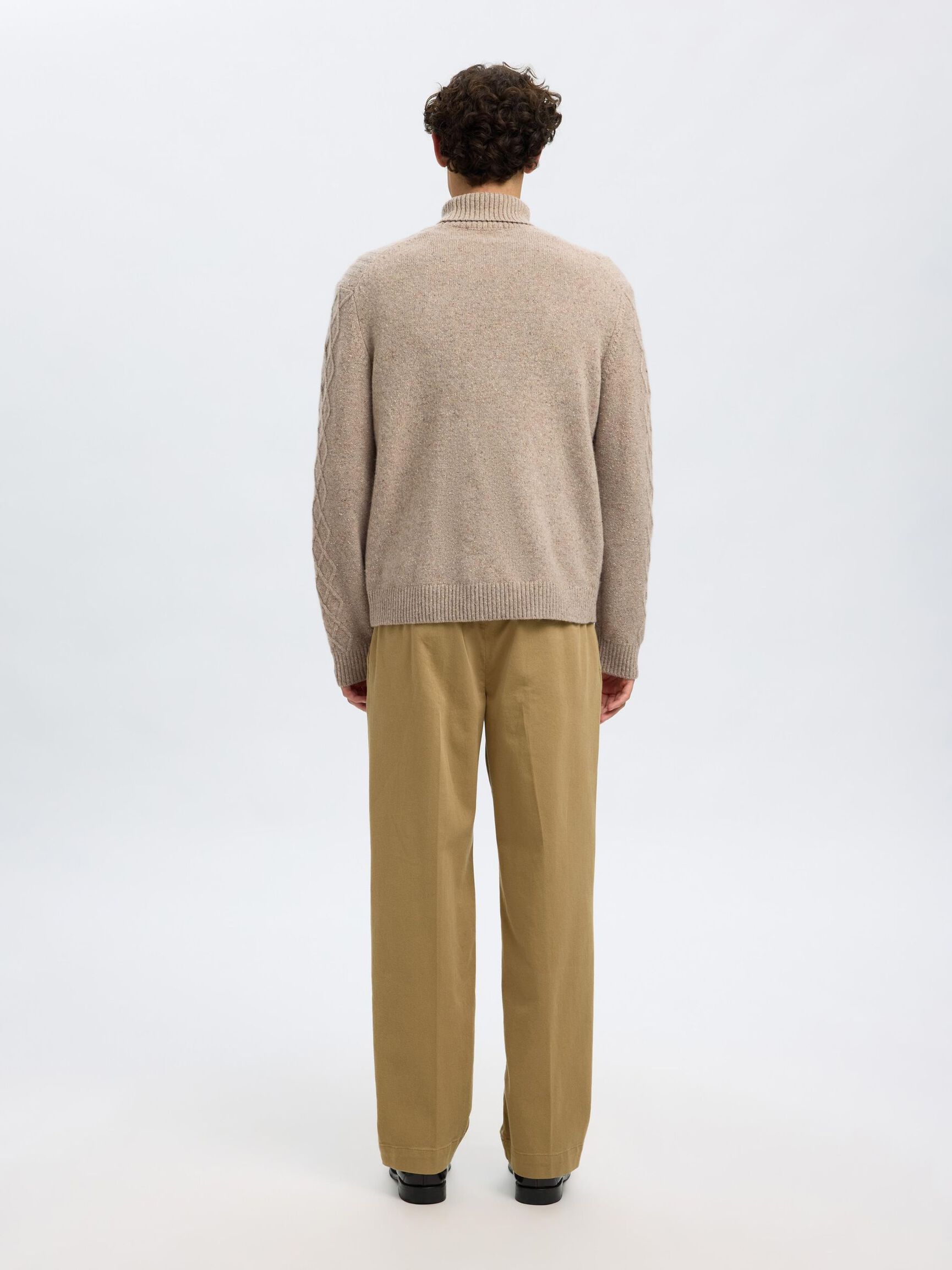 WOOL BLEND TURTLENECK, Oatmeal, highres