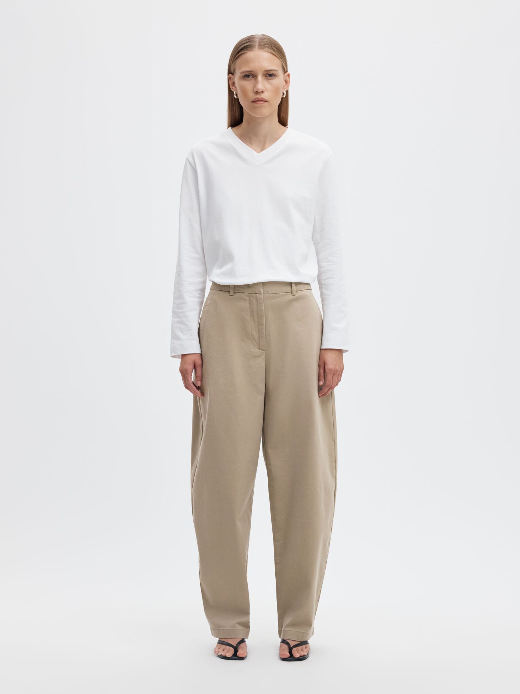 BARREL FIT CHINO, Greige, highres
