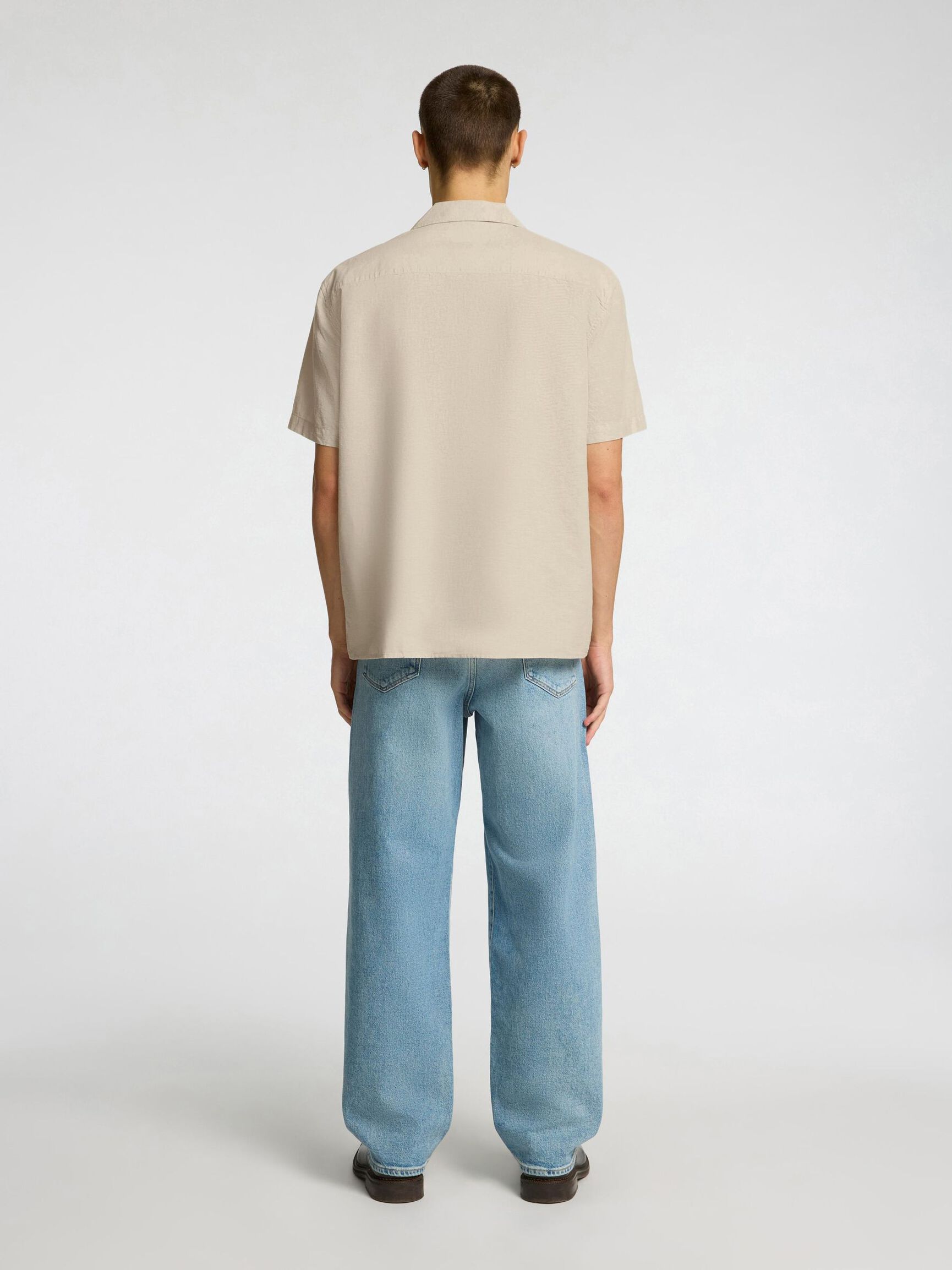 LINNENMIX OVERHEMD MET KORTE MOUWEN, Pure Cashmere, highres