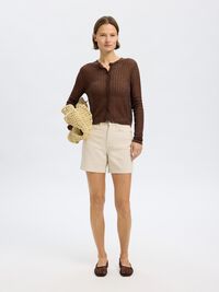HOOG GETAILLEERD DENIM SHORT, Egret, highres