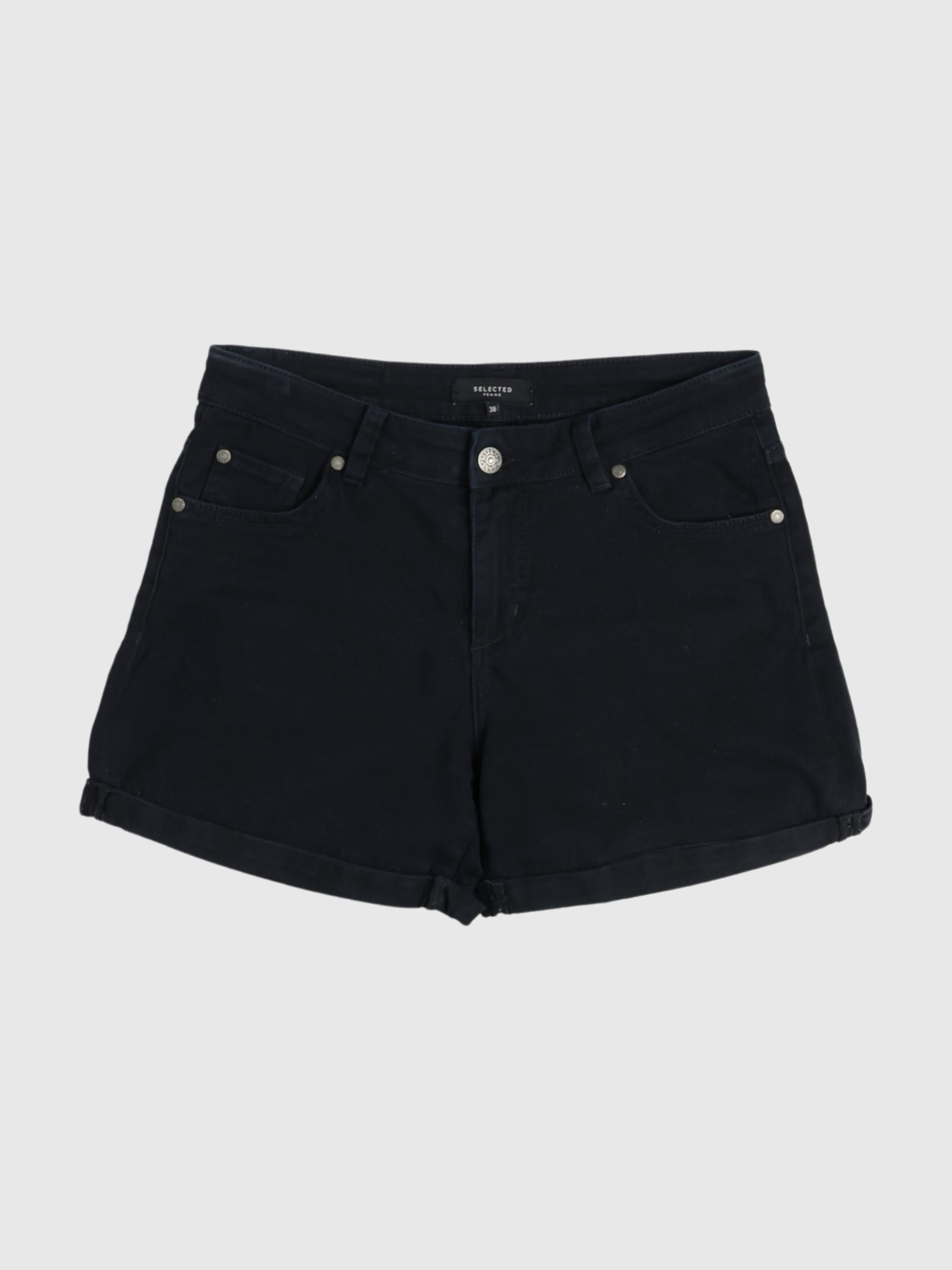SHORTS | B | Selected