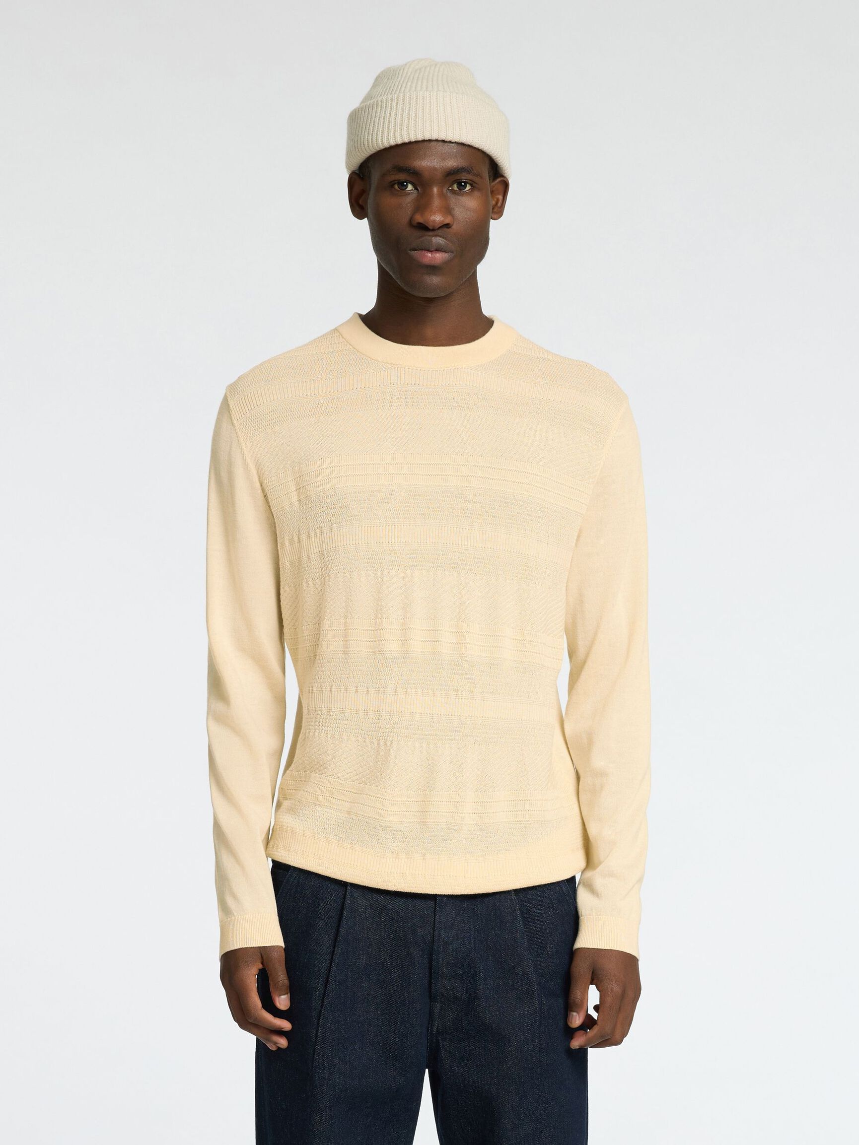 100% MERINO WOOL CREWNECK JUMPER, Angora, highres