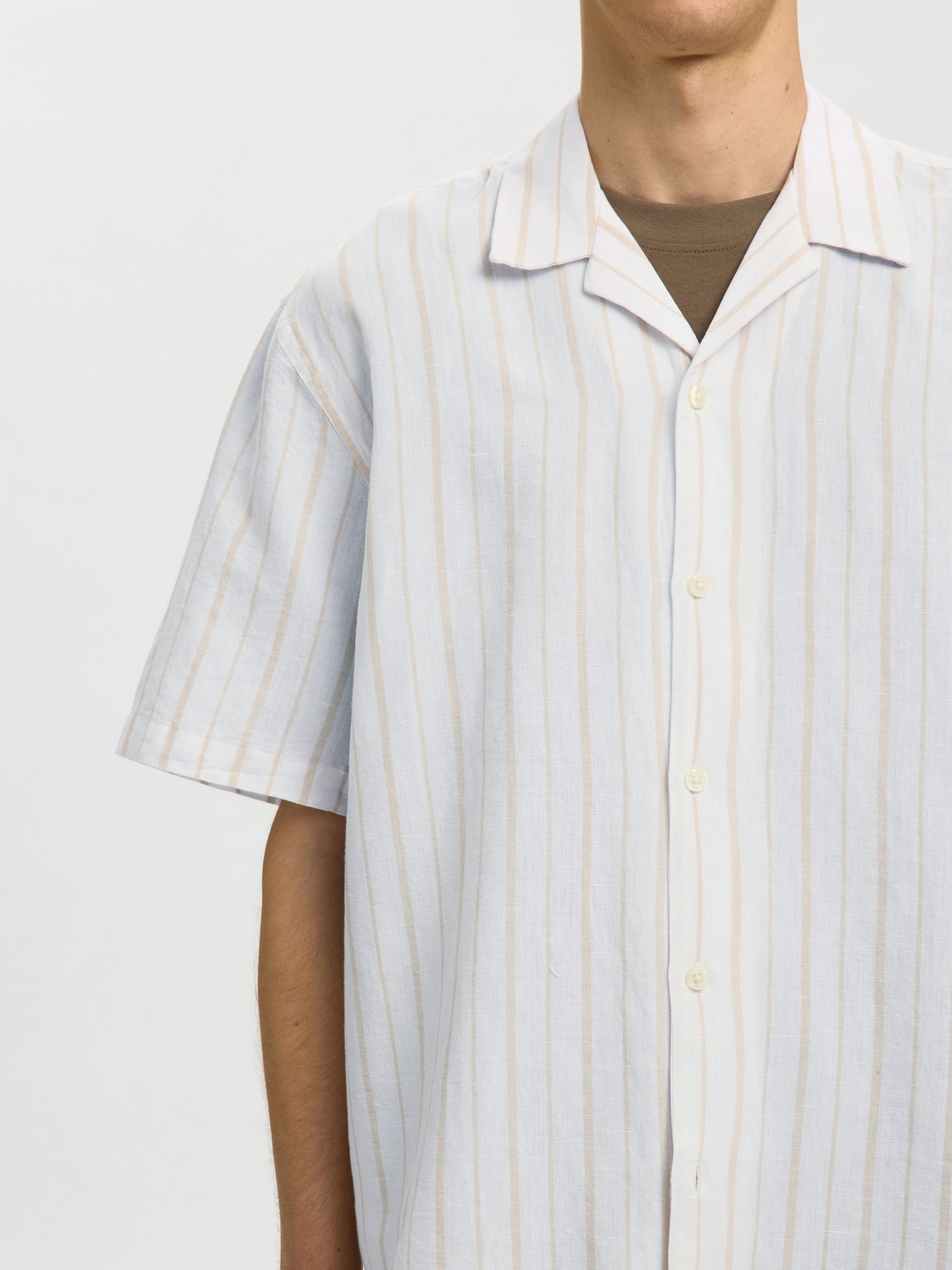 LYHYTHIHAINEN PAITA, Bright White, highres