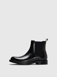 LEATHER CHELSEA BOOTS, Black, highres