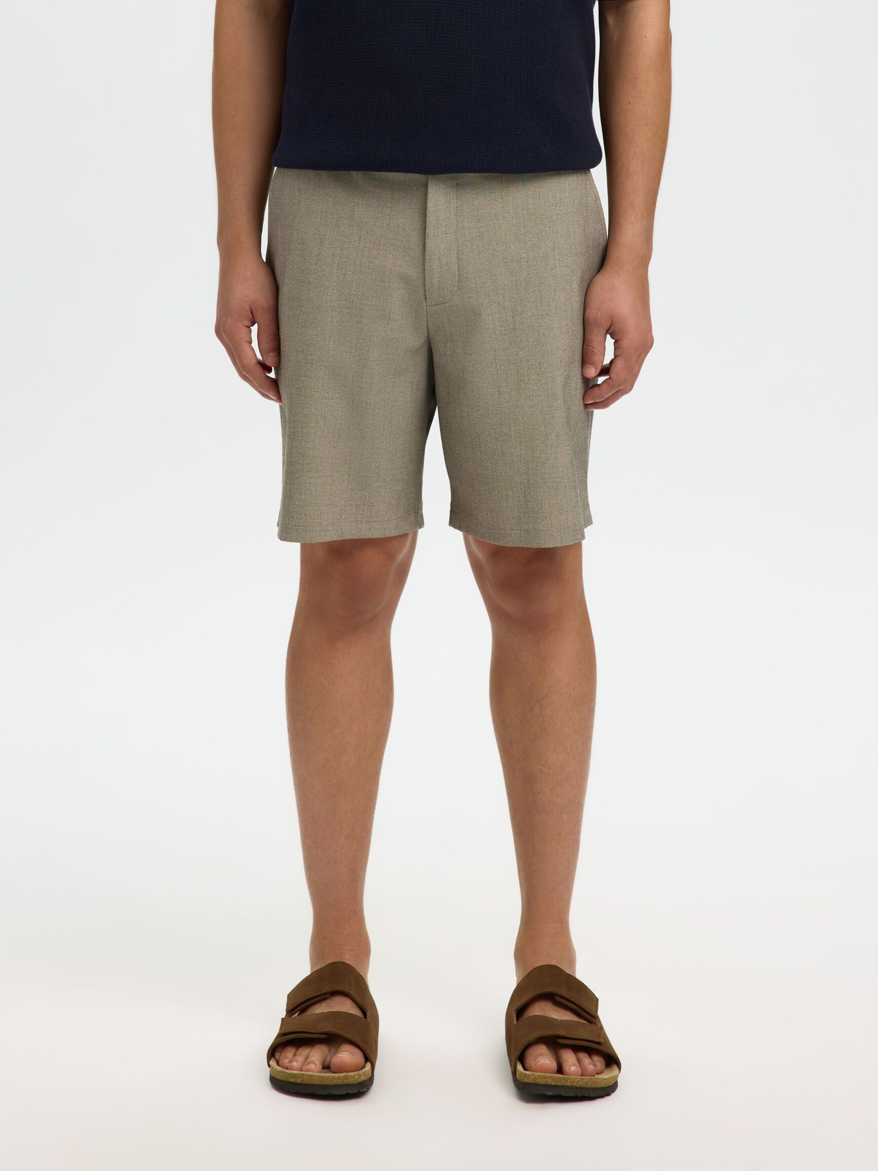 REGULAR FIT CHINO SHORTS, Sand, highres