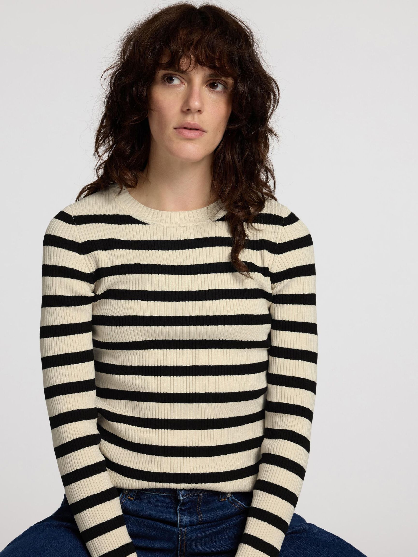 VISCOSE BLEND KNITTED TOP, Birch, highres