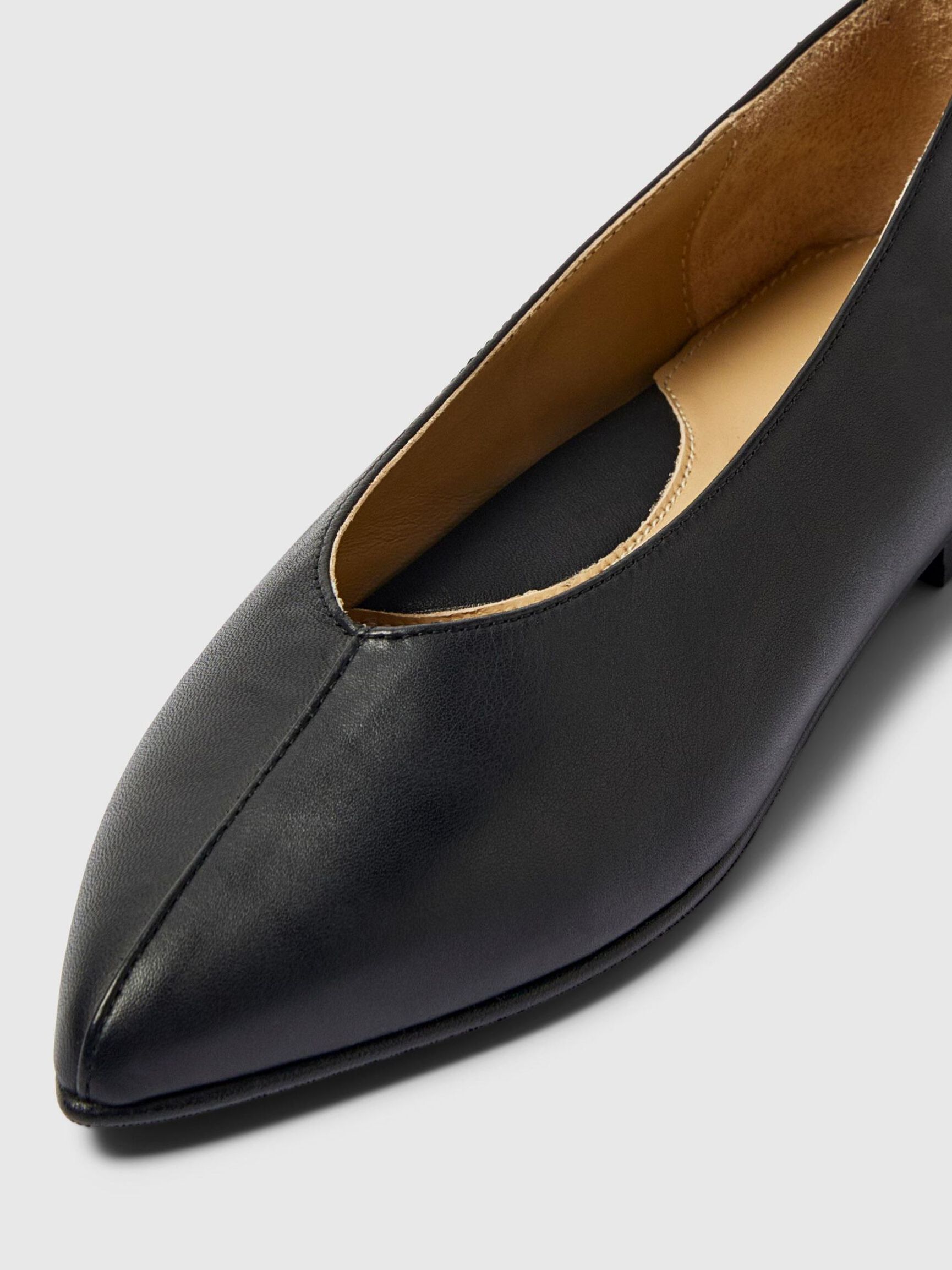 LEATHER LOOP BALLET FLATS, Black, highres