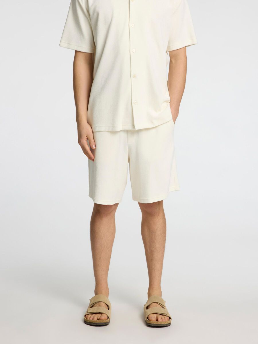 Selected TERRYCLOTH SHORTS, Egret, highres - 16097088_Egret_003.jpg