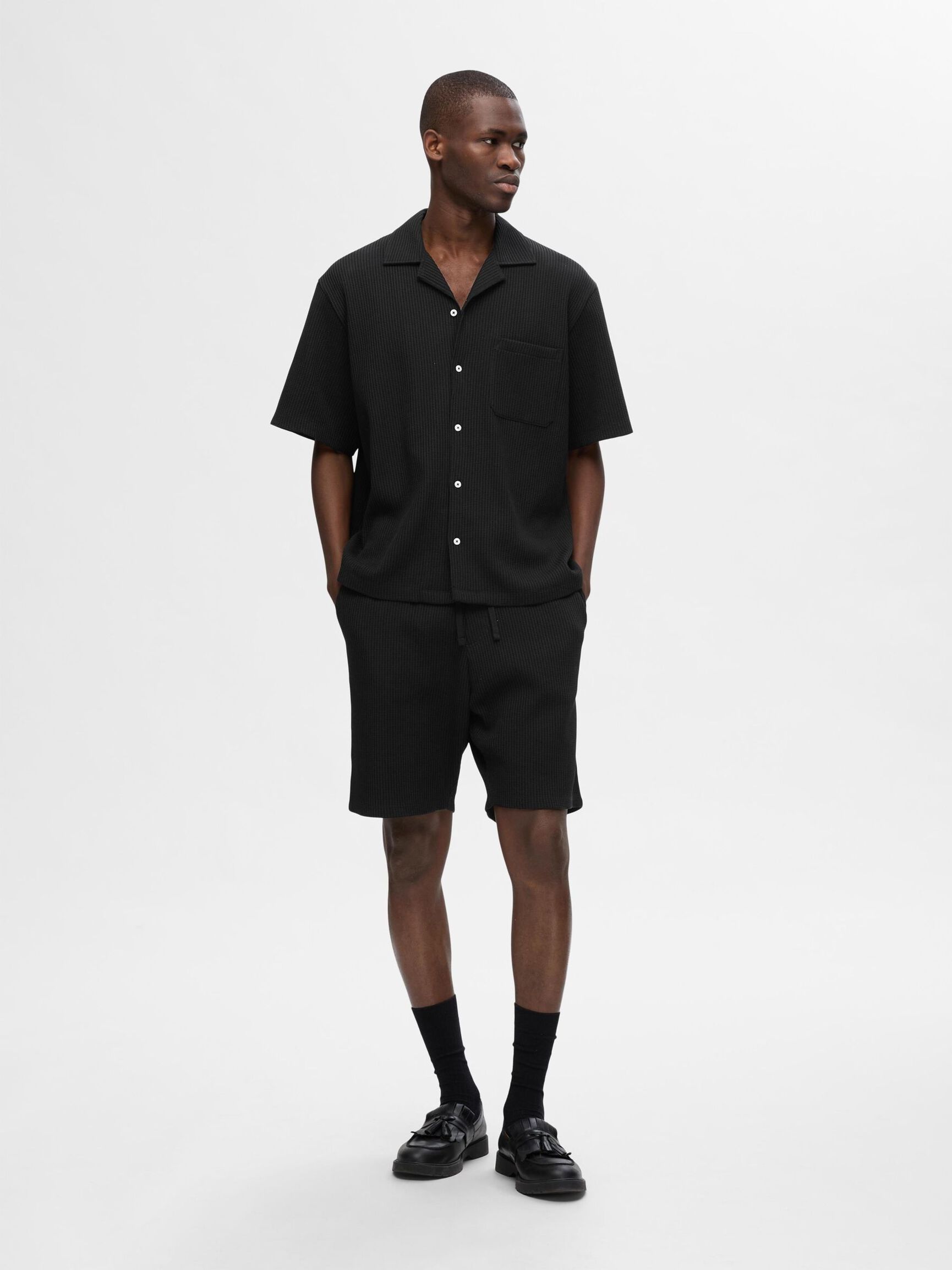 WAFFLED SHORTS, Black, highres