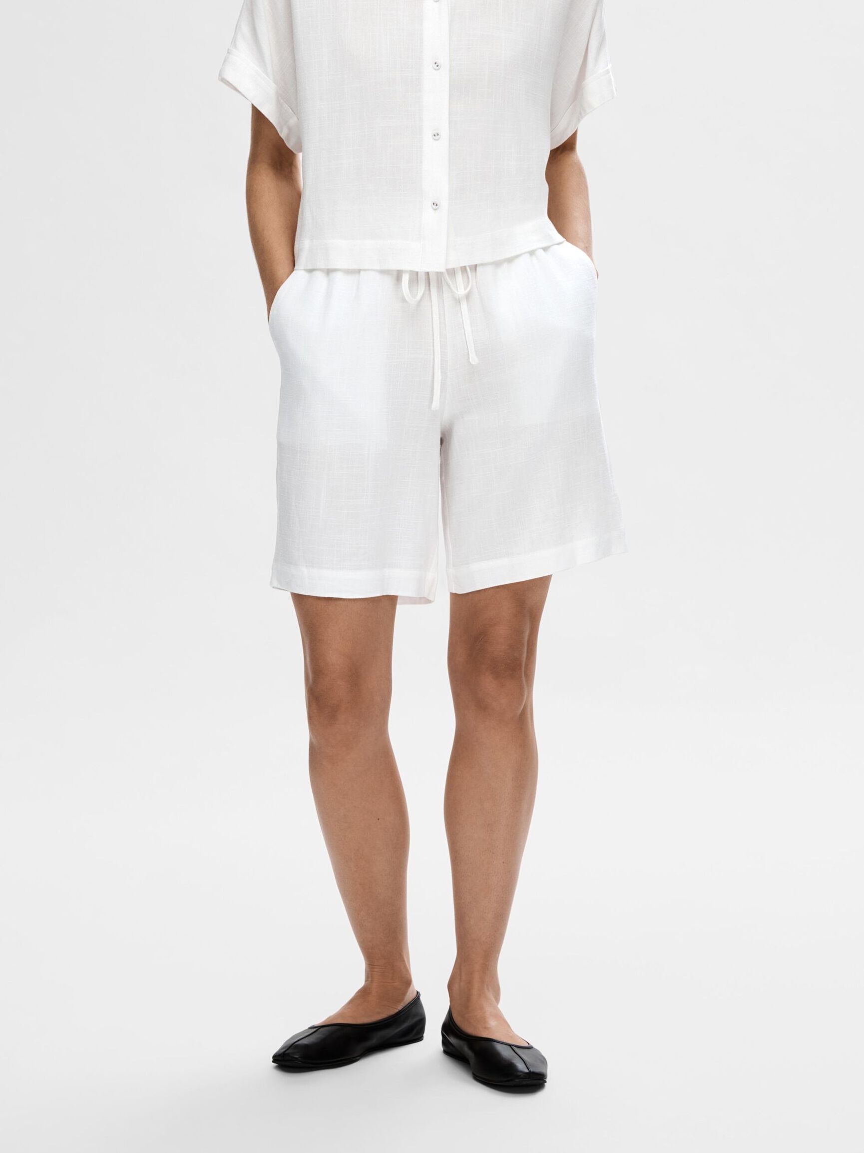 VISKOSEMIX SHORTS, Snow White, highres