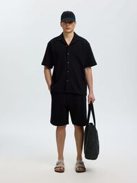 AVSLAPPNAD PASSFORM ÖVERSKJORTA, Black, highres