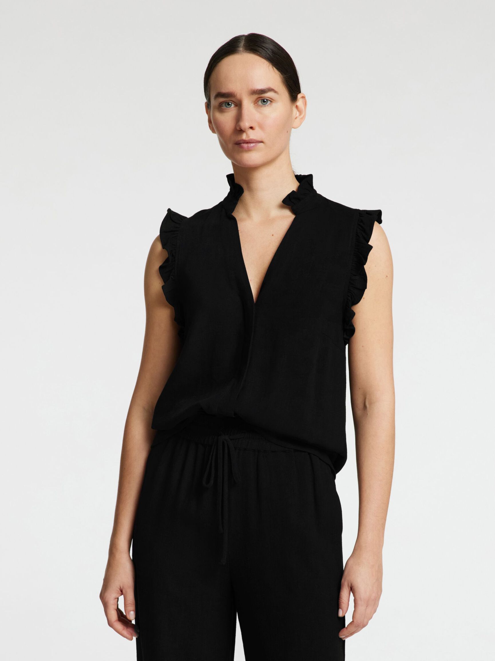 SLEEVELESS RUFFLE DETAIL TOP, Black, highres