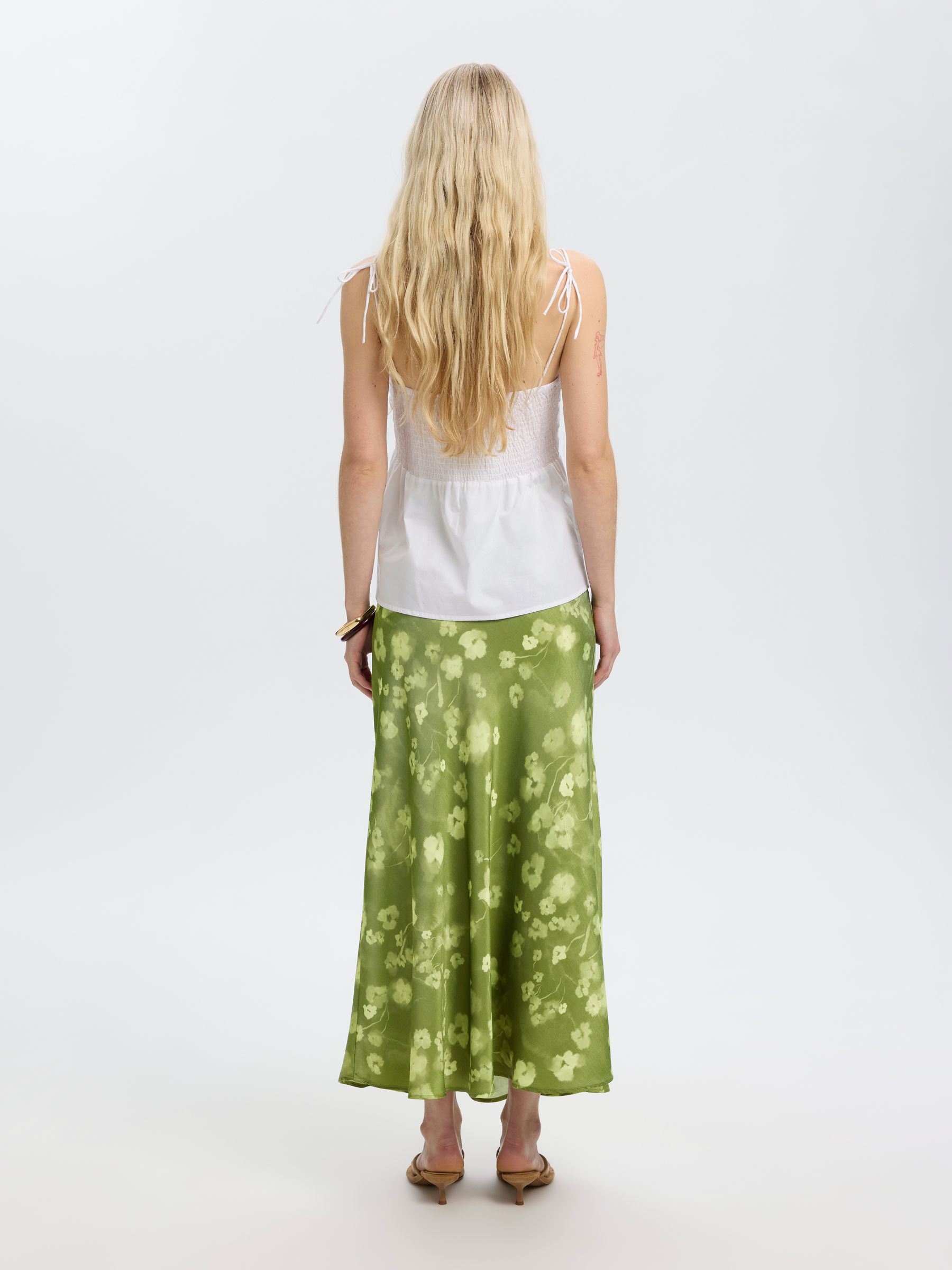 HØJTALJET MAXINEDERDEL, Lint, highres