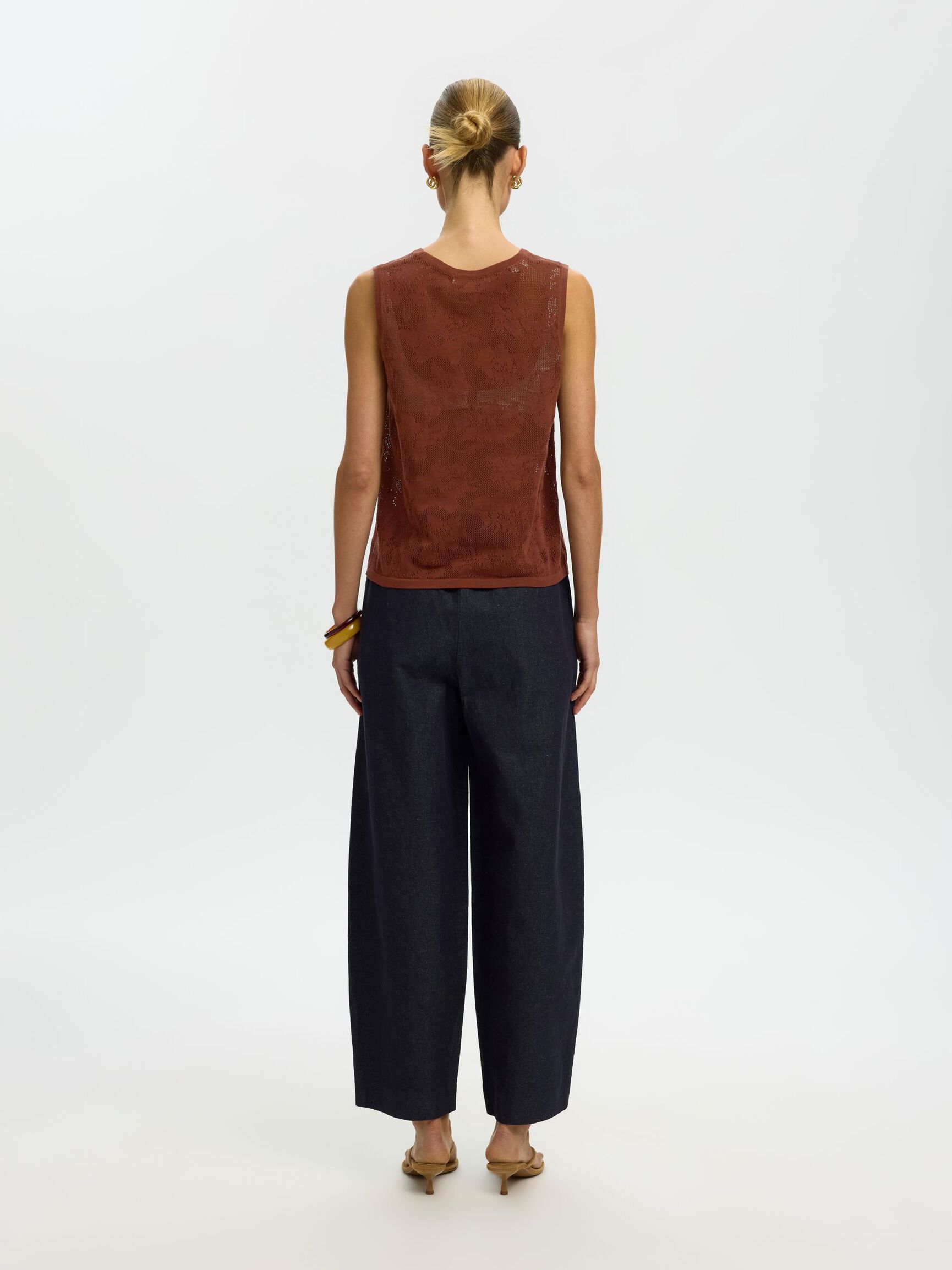 COTTON SLEEVELESS KNITTED TOP, Cherry Mahogany, highres