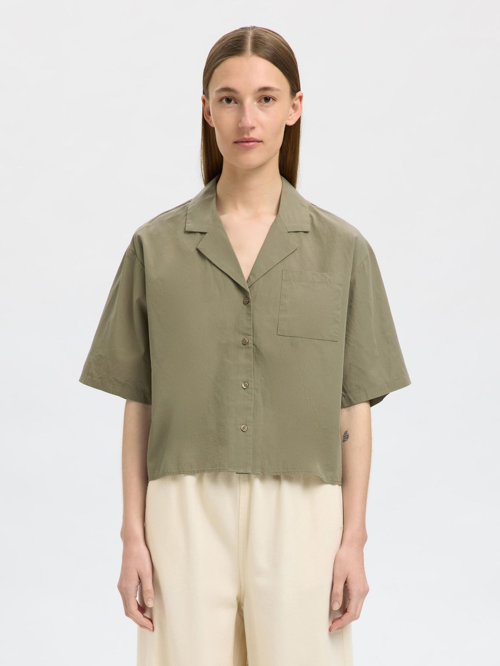 SHORT SLEEVED CROPPED SHIRT, Vetiver, highres