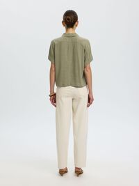 CROPPED SHORT SLEEVED SHIRT, Vetiver, highres