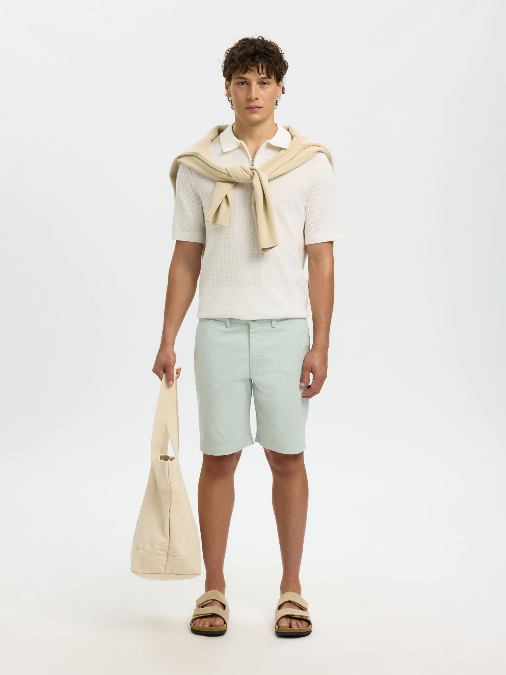 SLIM-FIT CHINOSHORTS, Aqua Gray, highres