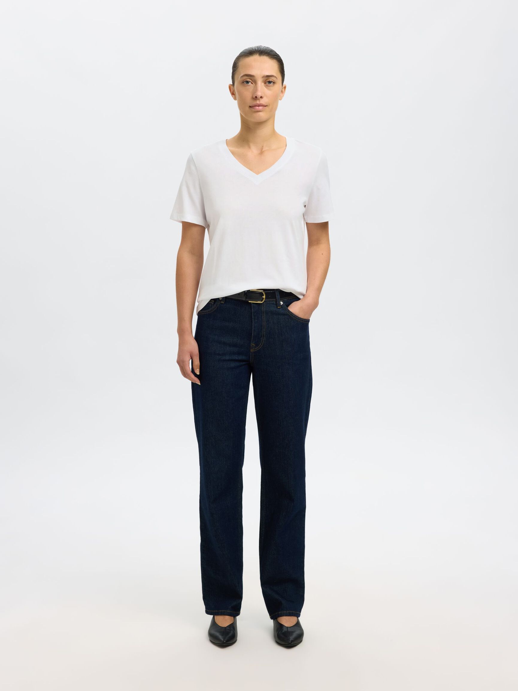 CLASSIC V-NECK T-SHIRT, Bright White, highres