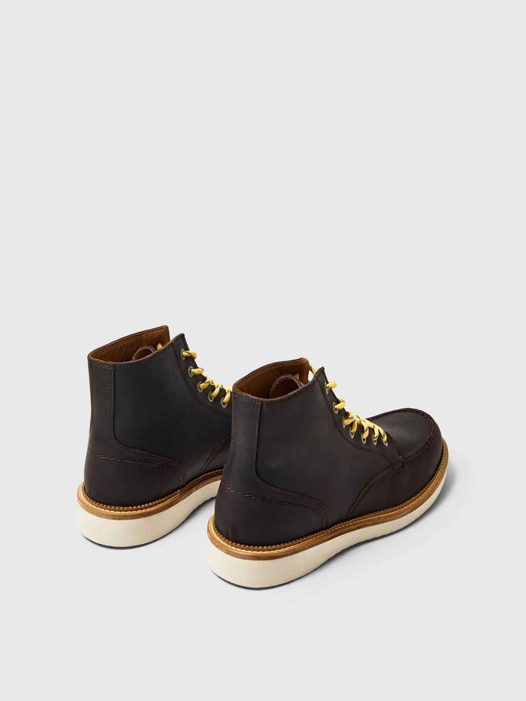 MOC-TOE LEATHER BOOTS, Demitasse, highres