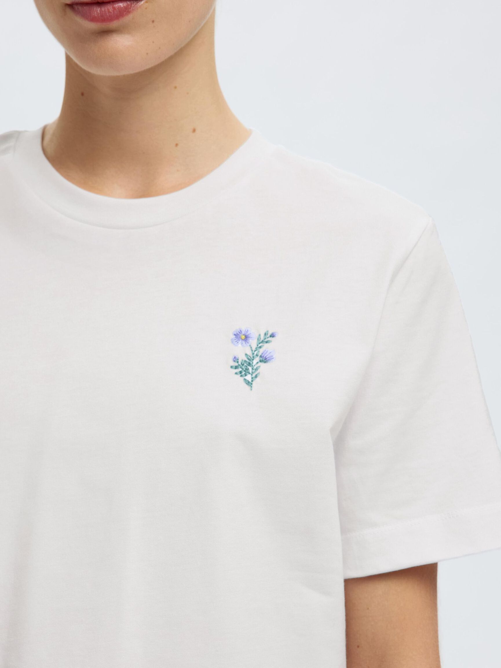 EMBROIDERED CREWNECK T-SHIRT, Bright White, highres