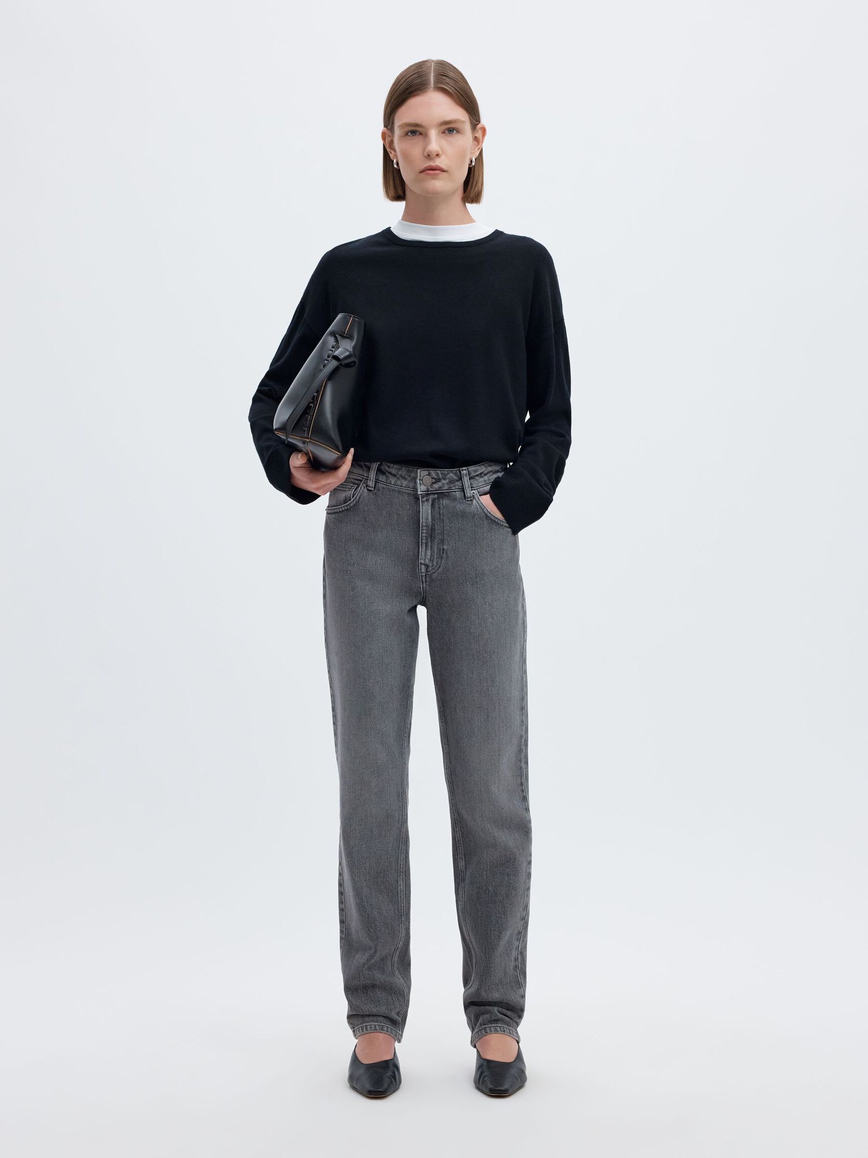 MID WAIST JEANS IN SLIM TAPERED FIT, Medium Grey Denim, highres