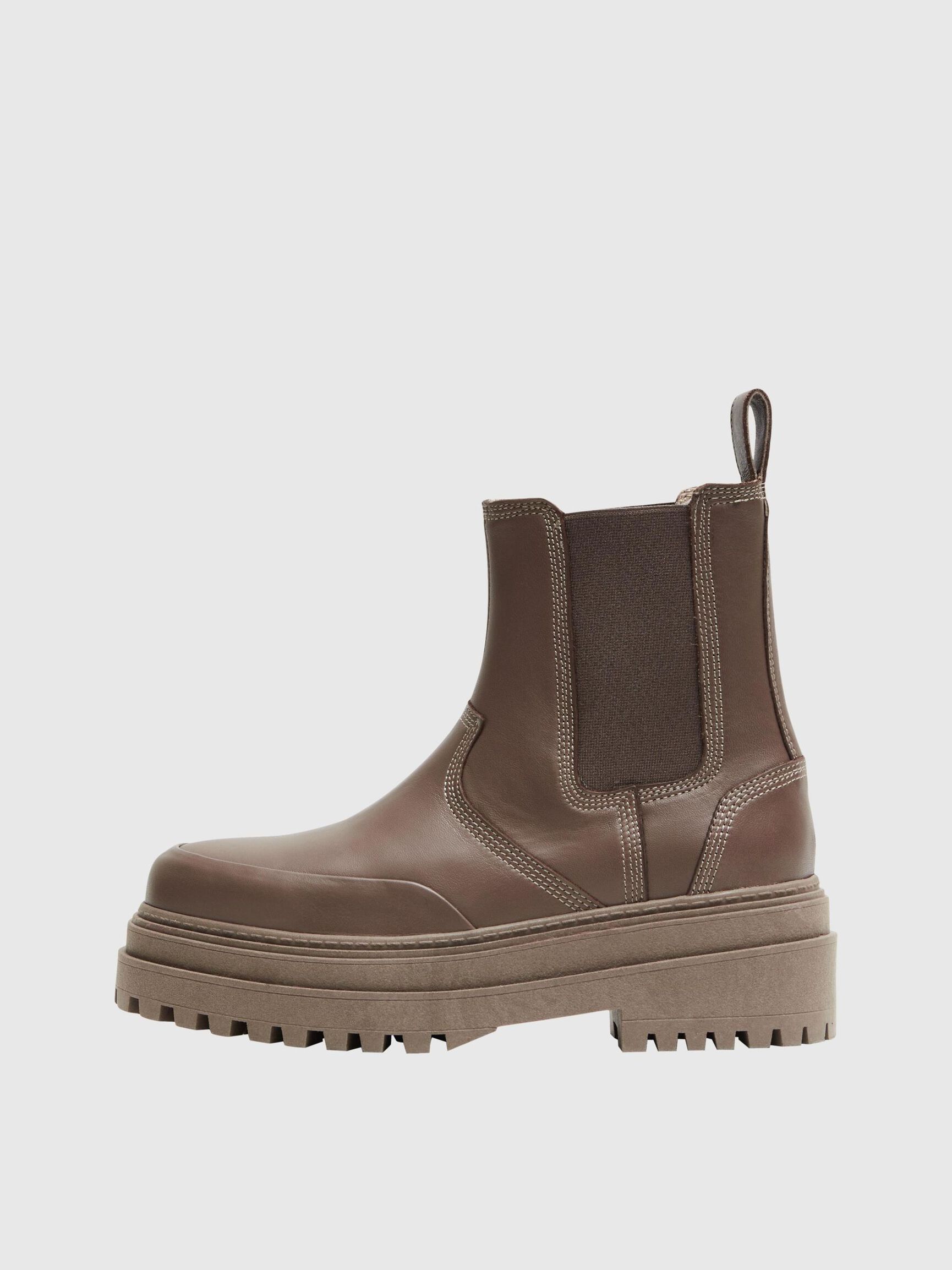 CHUNKY LEATHER CHELSEA BOOTS, Almondine, highres