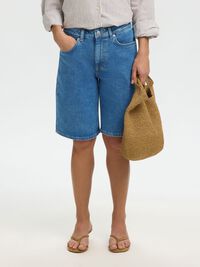 MID WASH DENIM SHORTS, Medium Blue Denim, highres