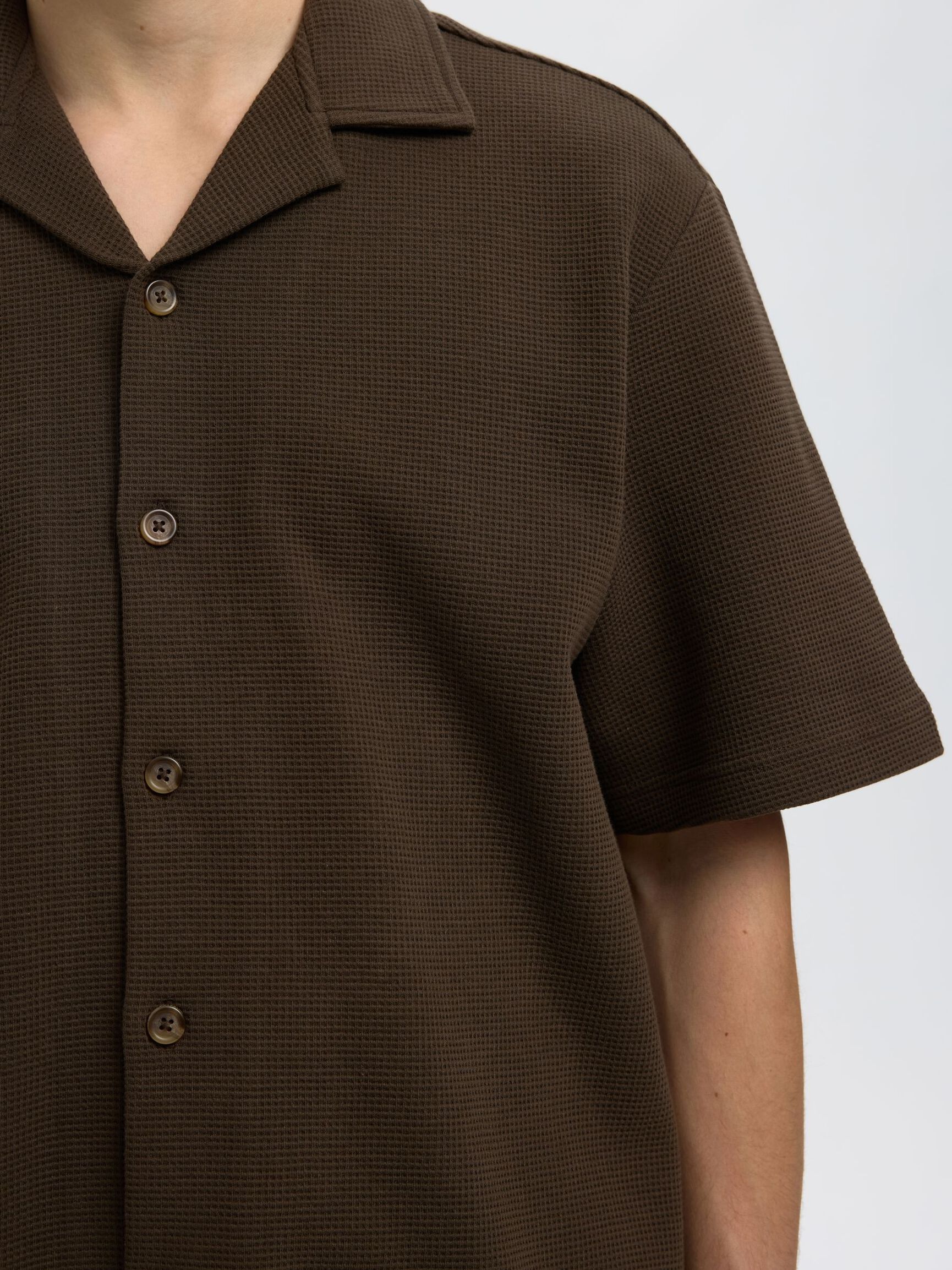 AVSLAPPNAD PASSFORM ÖVERSKJORTA, Turkish Coffee, highres