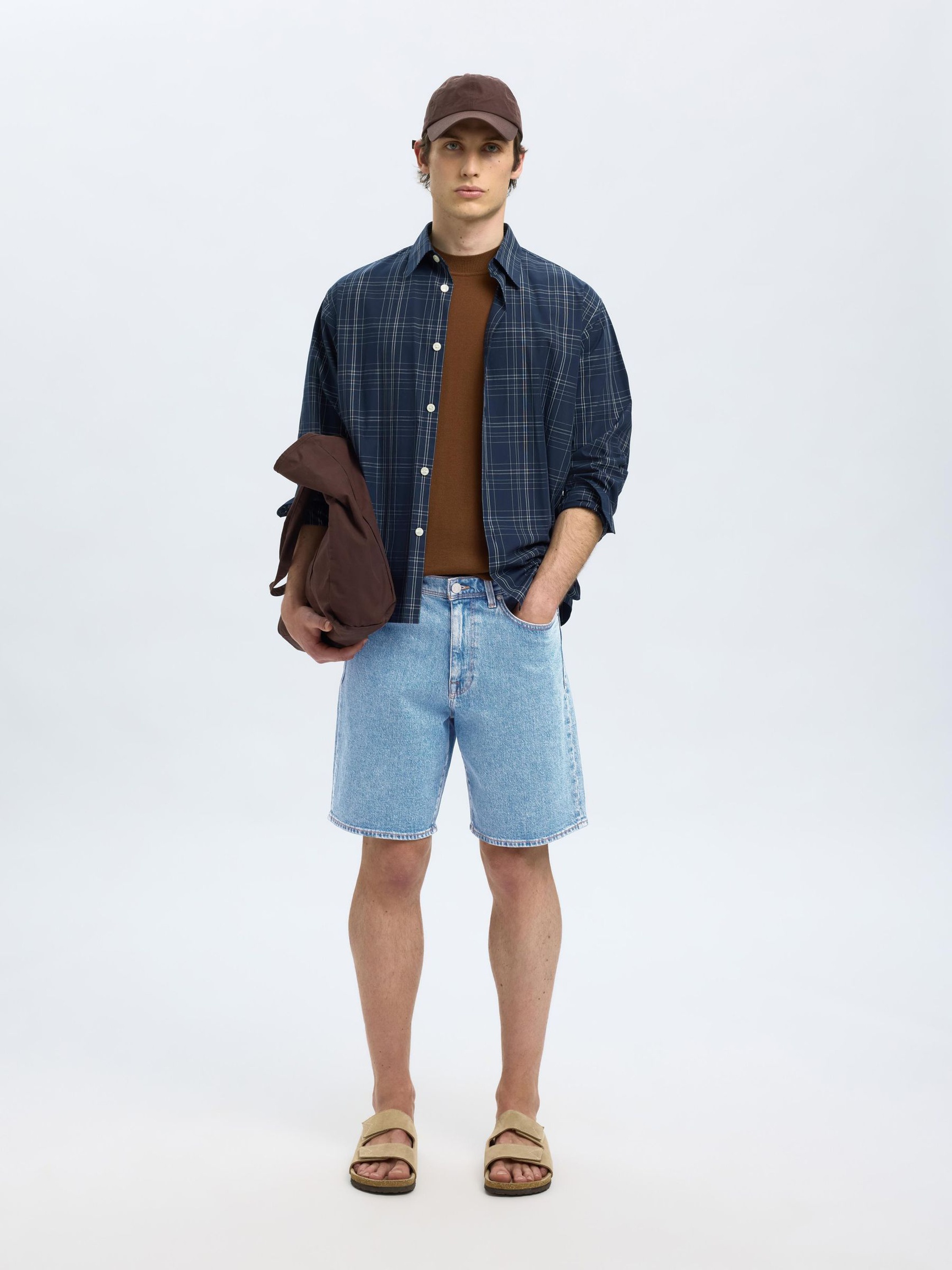 LIGHT WASH DENIM SHORTS, Light Blue Denim, highres