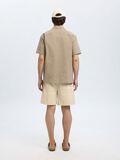 Selected SEERSUCKER SHORT SLEEVED SHIRT, Pure Cashmere, highres - 16097618_PureCashmere_004.jpg