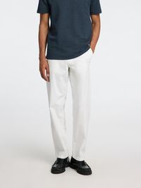 196 JAMBE DROITE CHINOS, Cloud Dancer, highres