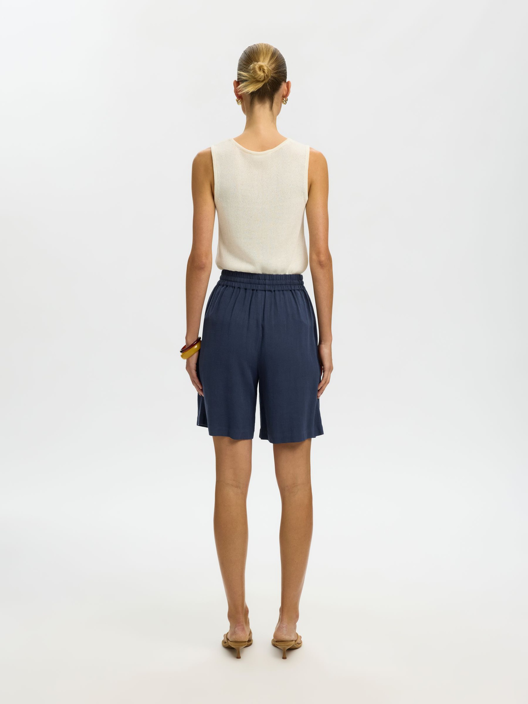 VISCOSE BLEND SHORTS, Dark Sapphire, highres