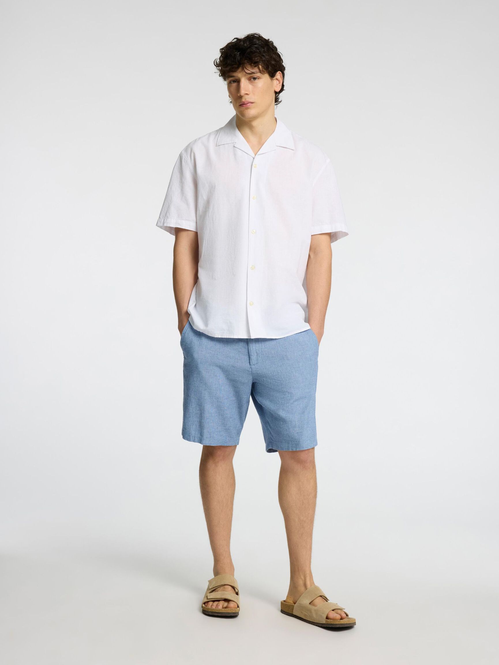 COMFORT FIT SHORTS, Cashmere Blue, highres